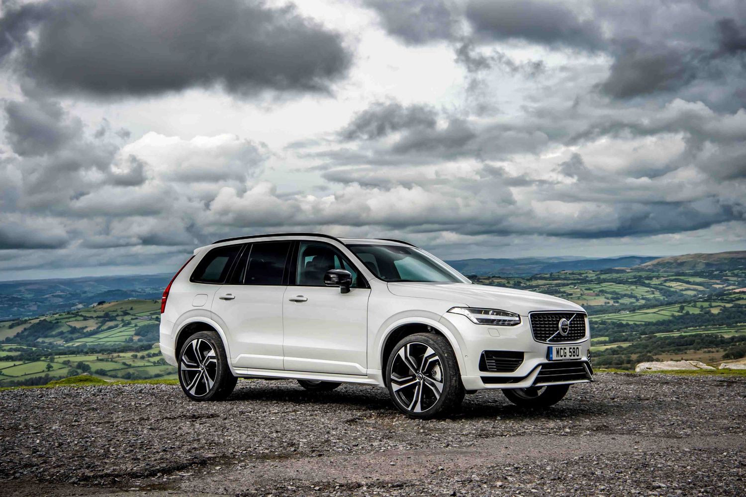 Volvo XC90 T8 Recharge Review Electrifying